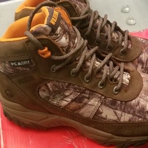 Waterproof boot